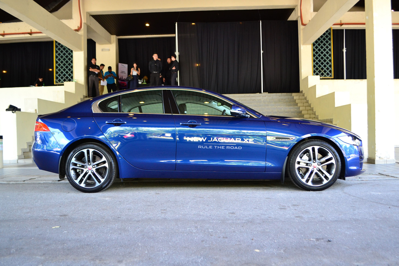 Features - India-bound 2016 Jaguar XF displayed at the 2015 Shanghai Auto  Show