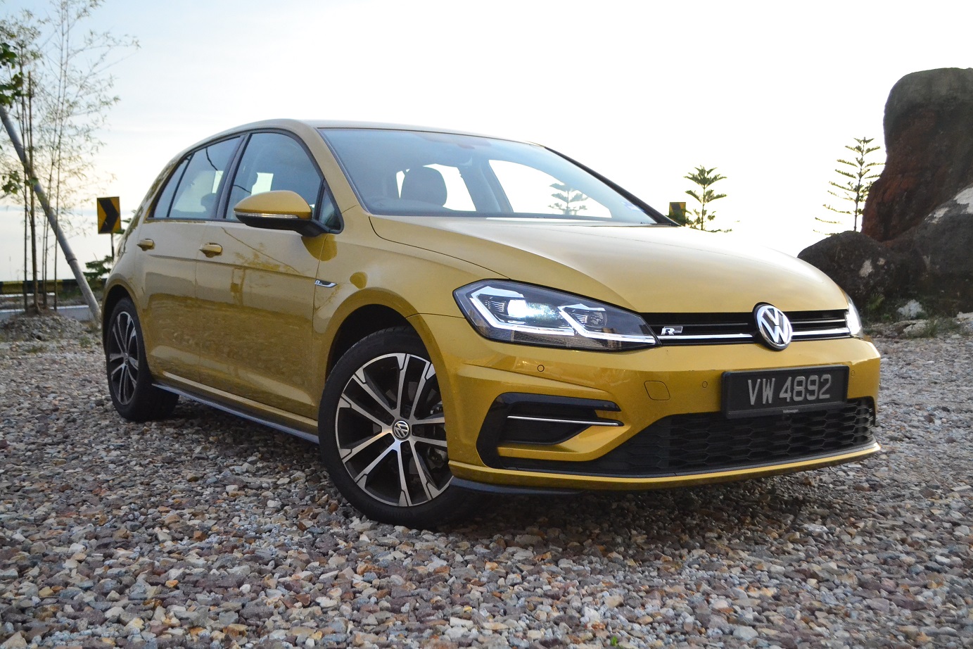 The Golf 1 4 Tsi R Line A Perspective From A Golf Mk6 Owner Kensomuse